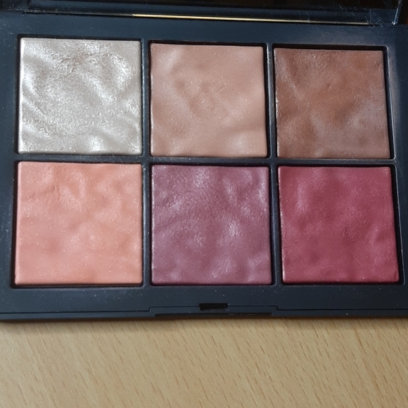 NARS exposed cheek palette limited edition - Picture 3 of 4